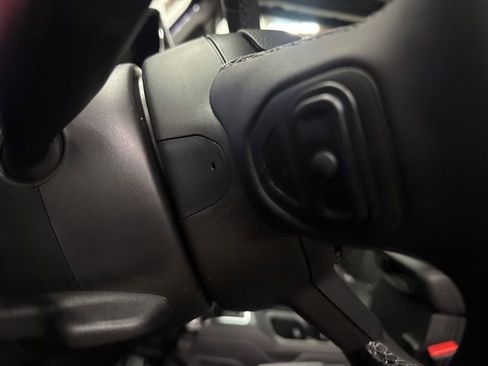 New 2026 Jeep Gladiator Sport image 16