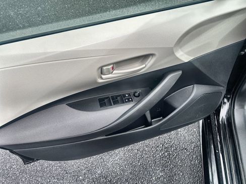 Used 2024 Toyota Corolla LE image 19