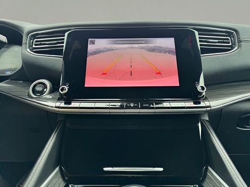 Used 2022 Jeep Wagoneer Series III image 22