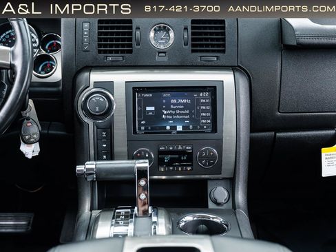 Used 2009 HUMMER H2 Luxury AWD/4WD image 12