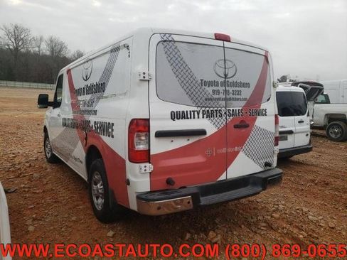 Used 2012 Nissan NV 2500 SV w/ Side Curtain Airbag Pkg image 4