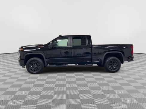 Used 2021 Chevrolet Silverado 2500 LTZ w/ LTZ Plus Package AWD/4WD image 5