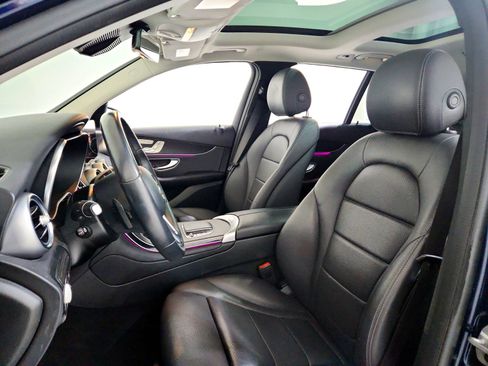 Used 2022 Mercedes-Benz GLC 300 4MATIC image 18