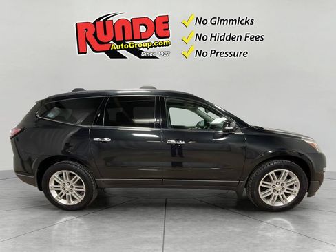 Used 2015 Chevrolet Traverse LT w/ Style and Technology Package FWD image 7