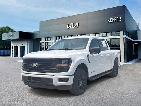 Used 2024 Ford F150 XLT w/ Equipment Group 302A MID AWD/4WD image 4