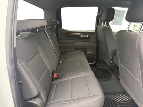 Certified 2025 Chevrolet Silverado 1500 LT image 18