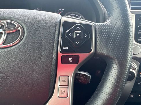 Used 2024 Toyota 4Runner Limited AWD/4WD image 11
