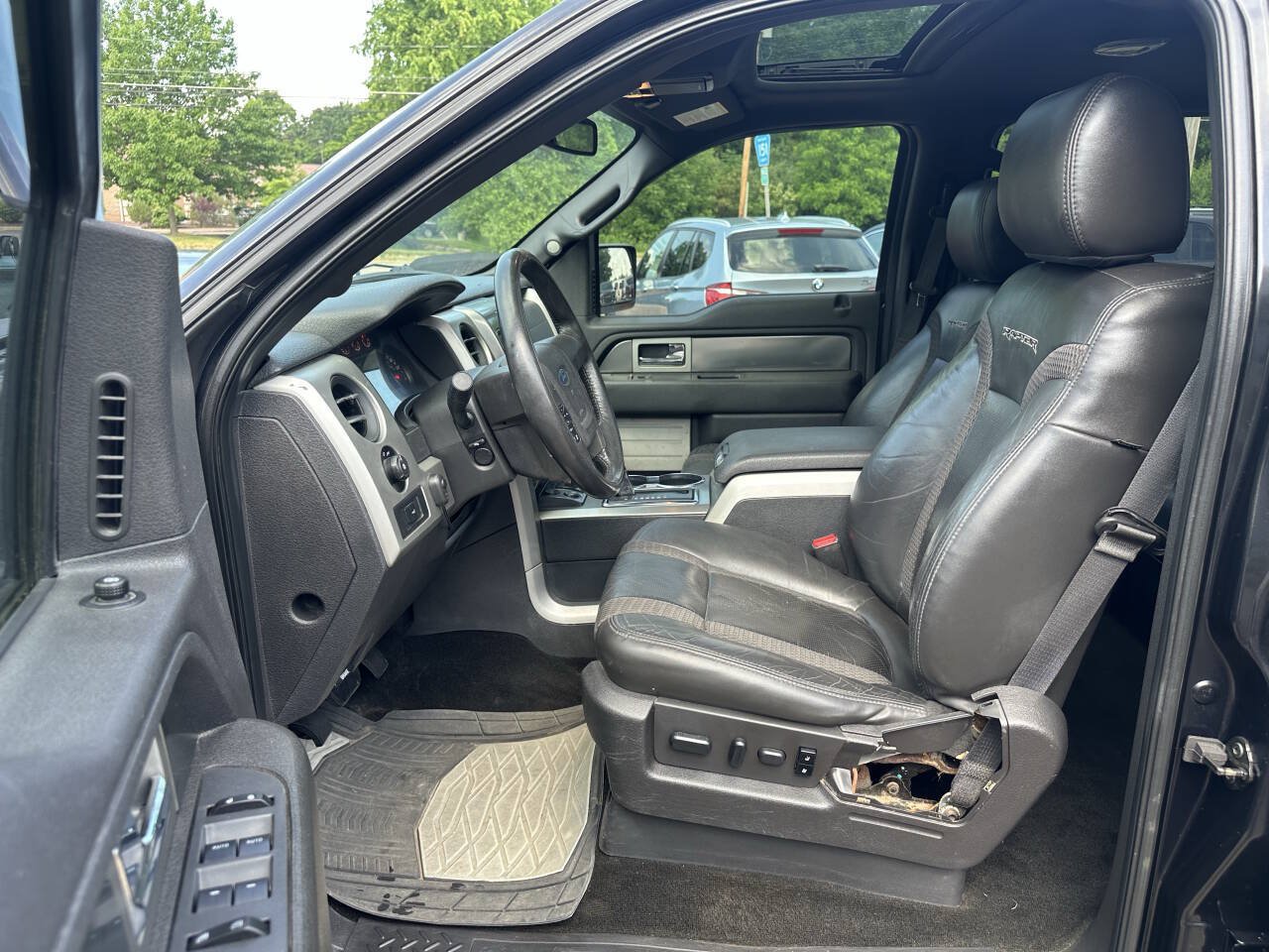 Used 2013 Ford F150 Raptor w/ Luxury Equipment Group AWD/4WD image 19