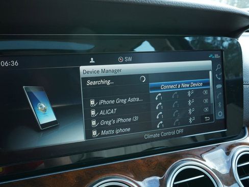 Used 2019 Mercedes-Benz E 450 4MATIC Wagon w/ Premium Package image 35