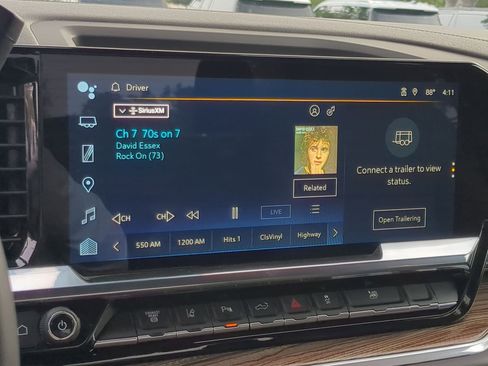 Used 2025 Chevrolet Silverado 2500 LT w/ Safety Package image 15