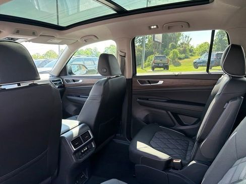 New 2026 Volkswagen Atlas SEL Premium R-Line AWD/4WD image 7