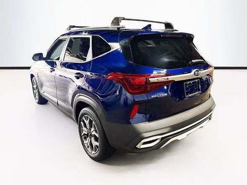 Used 2021 Kia Seltos EX AWD/4WD image 5
