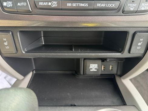 Used 2016 Honda Pilot EX-L image 29
