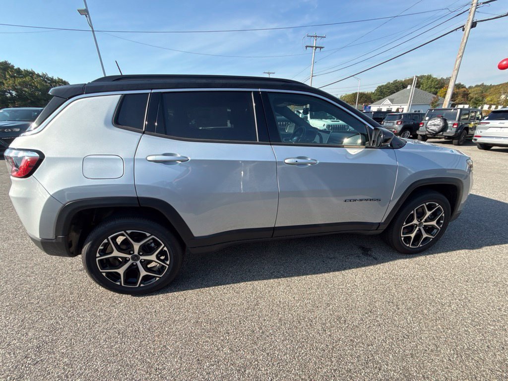 New 2026 Jeep Compass Limited AWD/4WD image 6