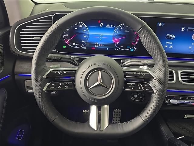 Used 2026 Mercedes-Benz GLS 450 4MATIC image 31