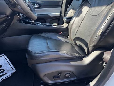 Used 2023 Jeep Compass Limited AWD/4WD image 22