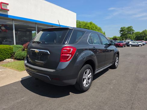 Used 2017 Chevrolet Equinox LS AWD/4WD image 3