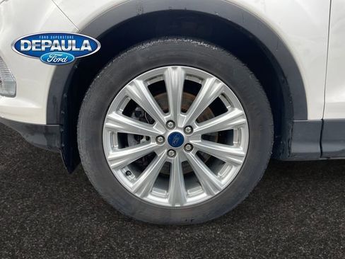 Certified 2019 Ford Escape SEL image 18