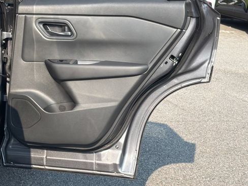 Used 2026 Nissan Rogue S FWD image 16