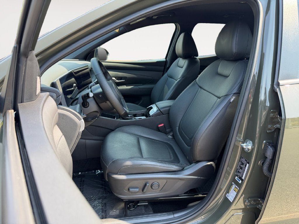 Certified 2025 Hyundai Santa Cruz SEL AWD/4WD image 7