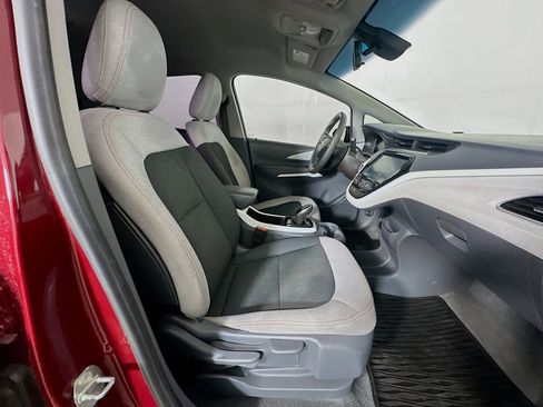 Used 2018 Chevrolet Bolt LT FWD image 28