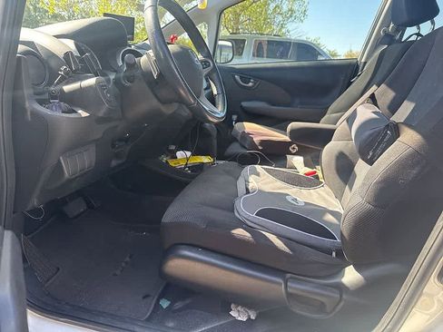 Used 2010 Honda Fit Sport image 9