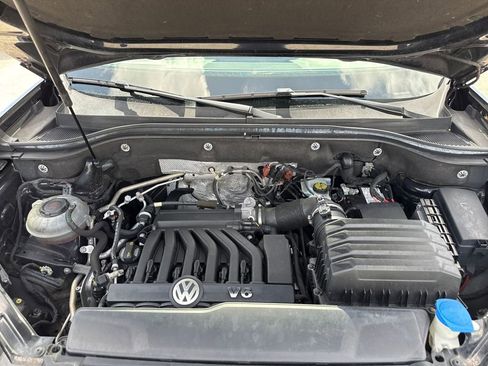 Used 2019 Volkswagen Atlas SEL Premium AWD/4WD image 32