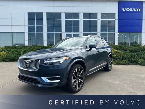 Used 2023 Volvo XC90 B6 Plus w/ Protection Package AWD/4WD image 1