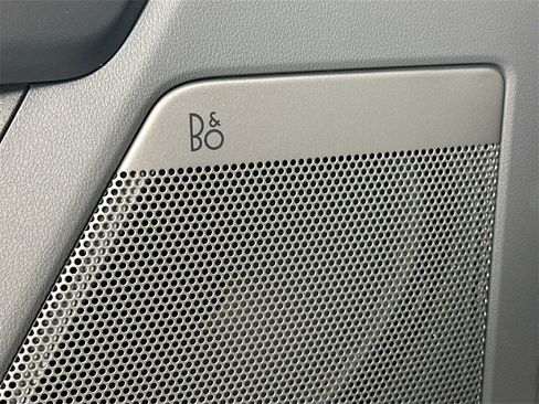 New 2025 Ford F150 Lightning Flash image 20