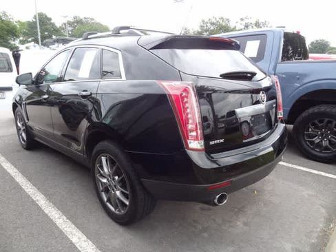 Used 2016 Cadillac SRX Premium w/ Midnight Edition Package FWD image 2