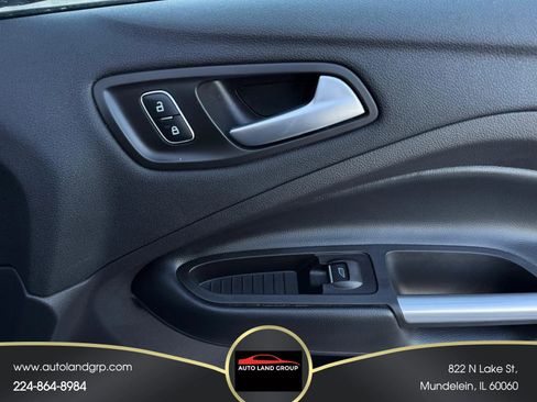 Used 2019 Ford Escape SE image 20