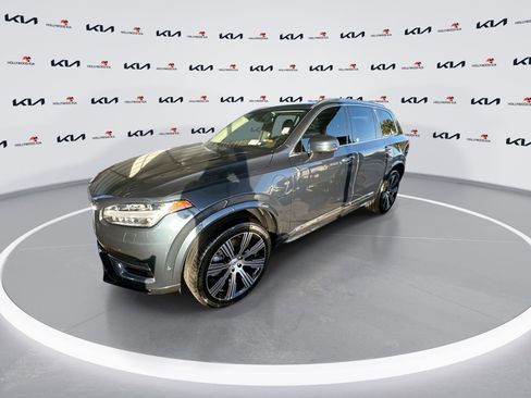 Used 2021 Volvo XC90 T8 Inscription w/ Advanced Package image 4