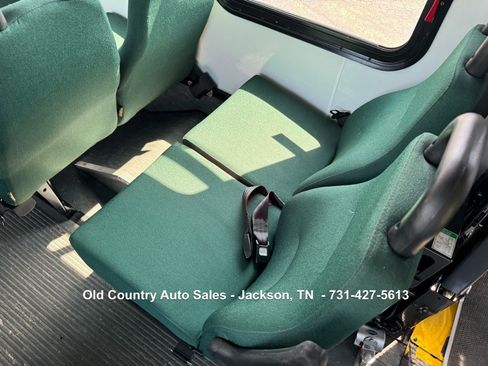 Used 2012 Ford F550 2WD Regular Cab Super Duty w/ Payload Upgrade Pkg image 47