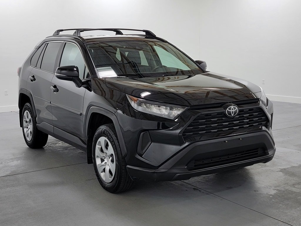 Used 2020 Toyota RAV4 LE w/ All Weather Liner Package AWD/4WD image 2