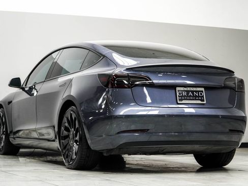 Used 2022 Tesla Model 3 Performance image 10