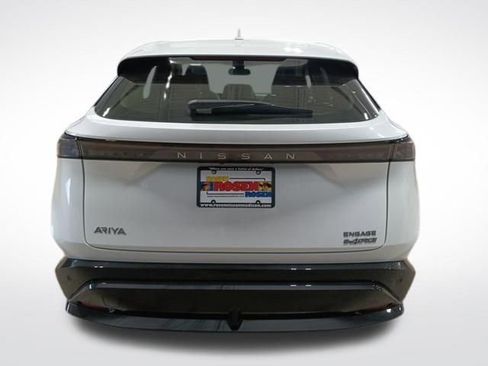Used 2023 Nissan Ariya AWD image 30