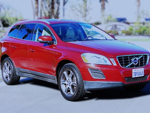 Used 2013 Volvo XC60 T6 image 3