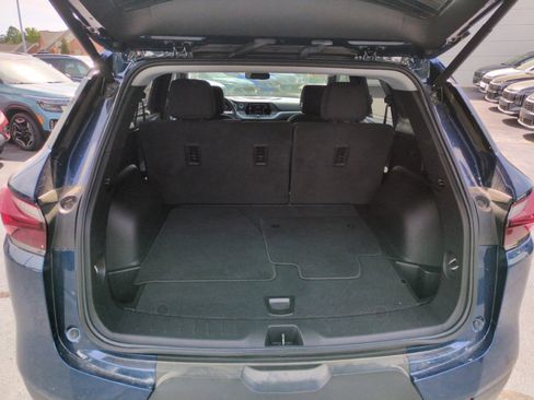 Used 2022 Chevrolet Blazer LT FWD image 38