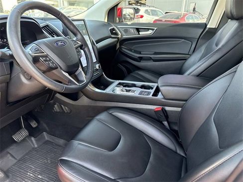 Used 2022 Ford Edge Titanium w/ Equipment Group 301A image 13