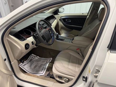 Used 2012 Ford Taurus SEL image 7