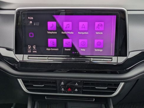 New 2026 Volkswagen Atlas Cross Sport SEL Premium R-Line AWD/4WD image 21