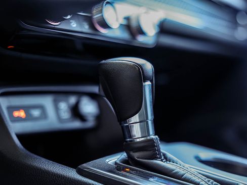 Used 2024 Honda Civic EX-L image 28