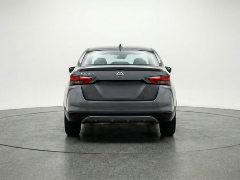 Used 2025 Nissan Versa SV image 7