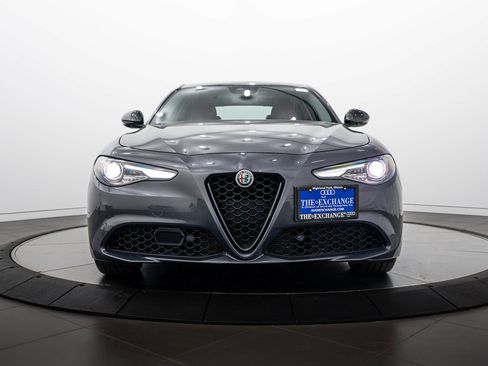 Used 2019 Alfa Romeo Giulia Ti w/ TI Performance Package AWD/4WD image 24