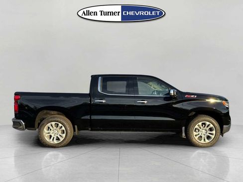 New 2026 Chevrolet Silverado 1500 LTZ w/ LTZ Premium Package image 3