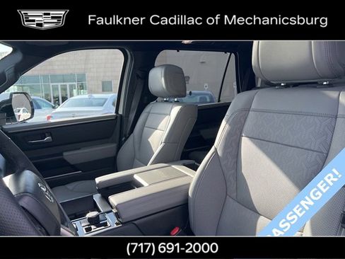 Used 2025 Toyota Sequoia Limited image 20