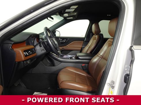 Used 2020 Lincoln Aviator Reserve w/ Class IV Trailer Tow Package image 4