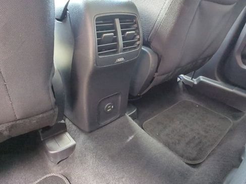 Used 2021 Ford Escape SE w/ Cold Weather Package AWD/4WD image 22