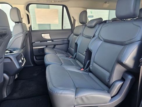 New 2026 Ford Expedition Max Active image 17