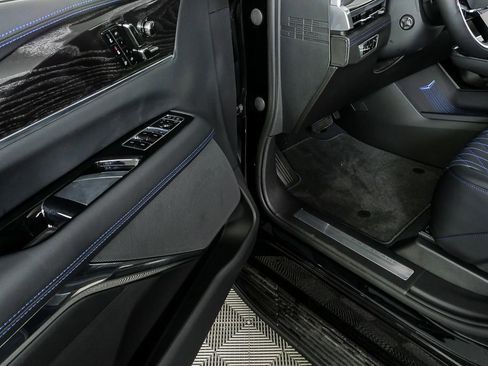 New 2026 Cadillac Escalade IQ Sport 1 image 7